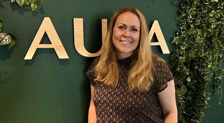 Nyt ansigt hos AUTA – Louise vil gøre en forskel på socialområdet